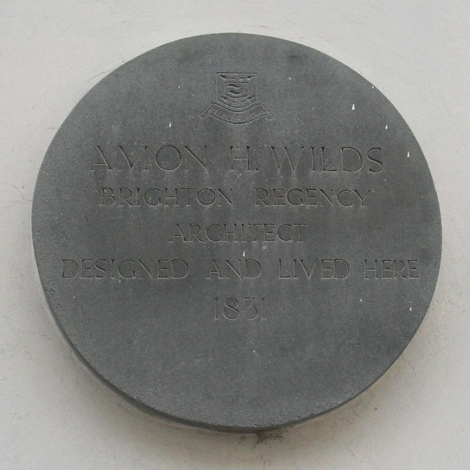 Amon Henry Wilds Plaque on Western Pavilion, Brighton (July 2010)