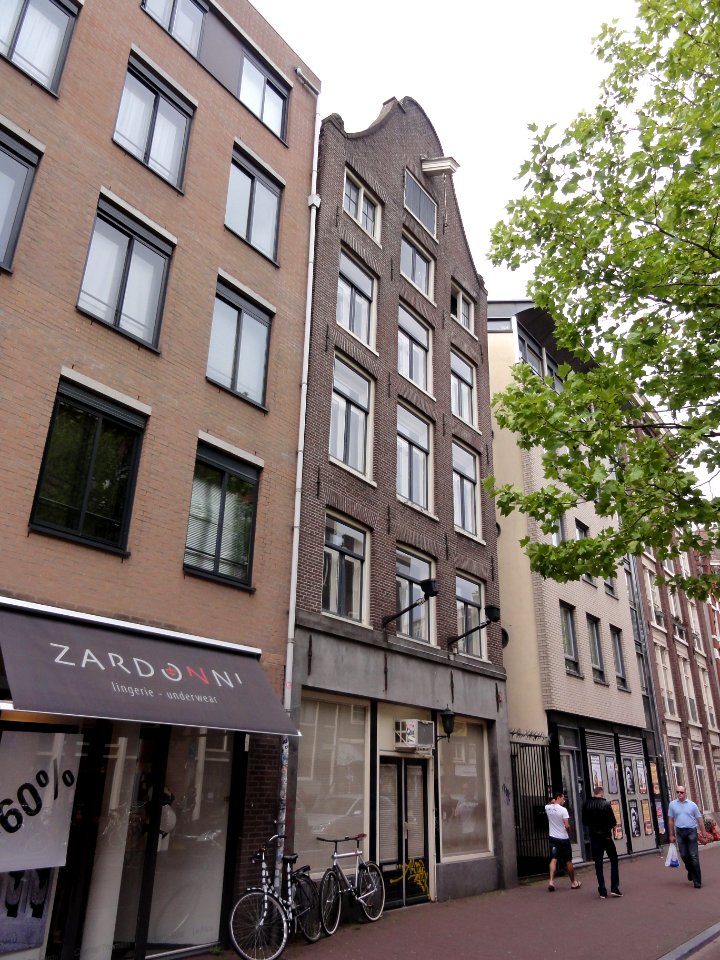 Amsterdam Rijksmonument 5649 Spuistraat 240HS