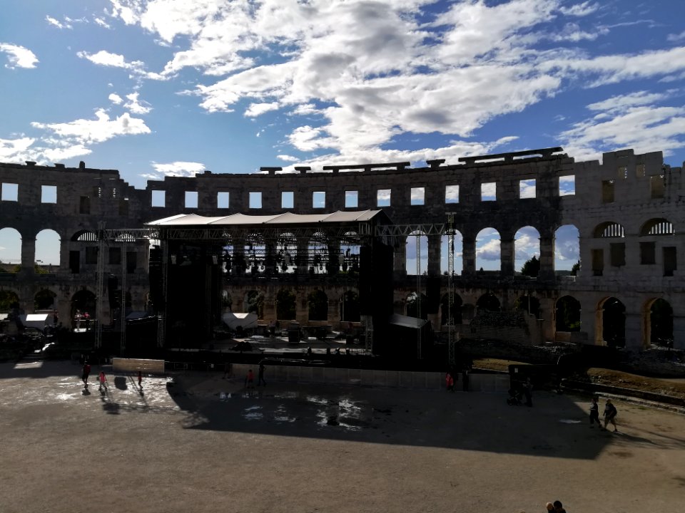 Amphitheatre (Pula), interior 70