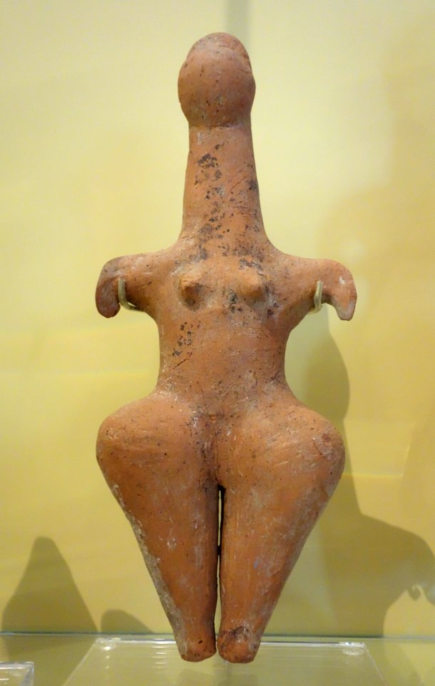 Amlash-style mother goddess, 3 of 5, perhaps Amlash, Northern Iran, Iron Age, c. 1200-900 BC, earthenware - Royal Ontario Museum - DSC04534