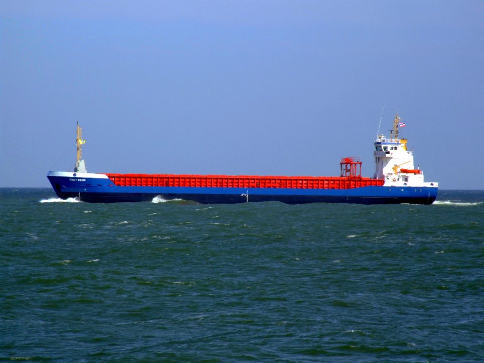 Amny-Eems leaving Port of Rotterdam