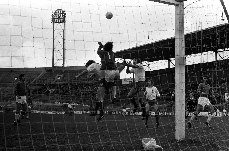 Amsterdam tegen FC Den Haag 0-2, Bestanddeelnr 926-2452