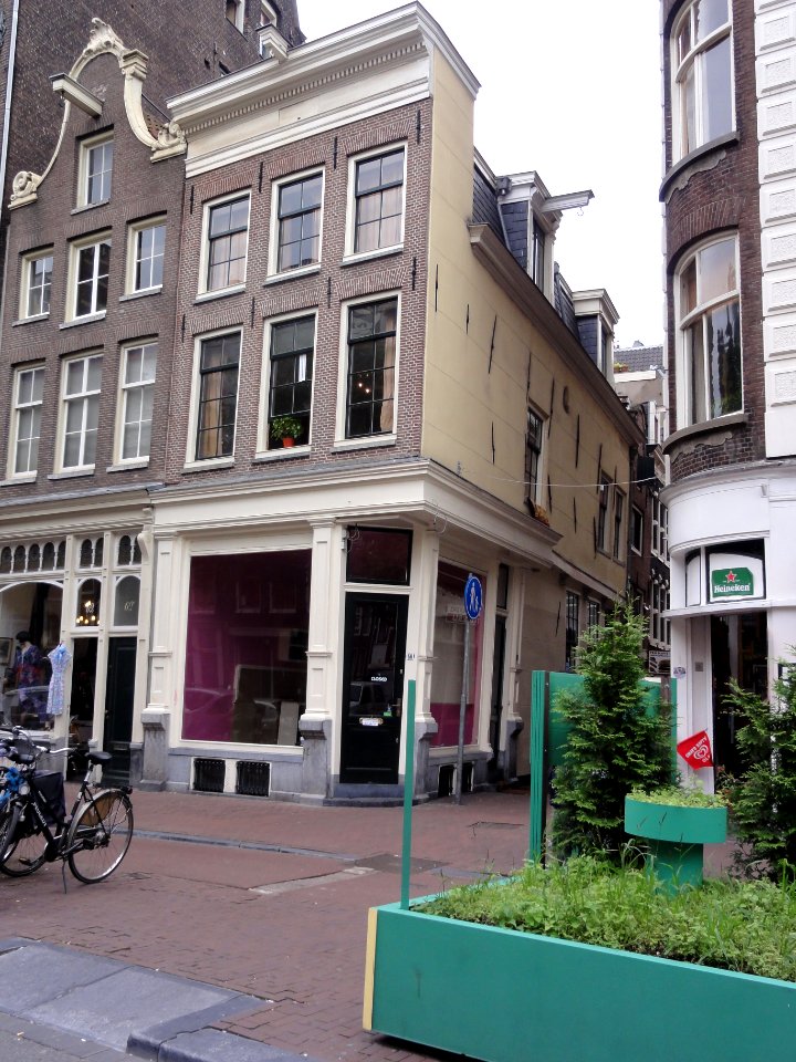 Amsterdam Rijksmonument 5633 Spuistraat 60