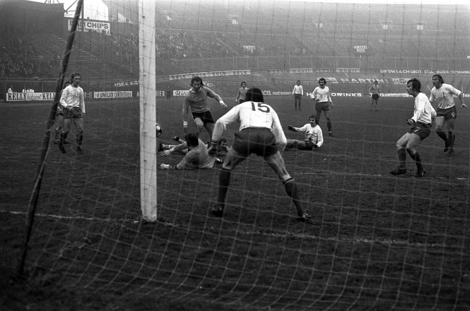 Amsterdam tegen Twente 1-1, Bestanddeelnr 926-1987