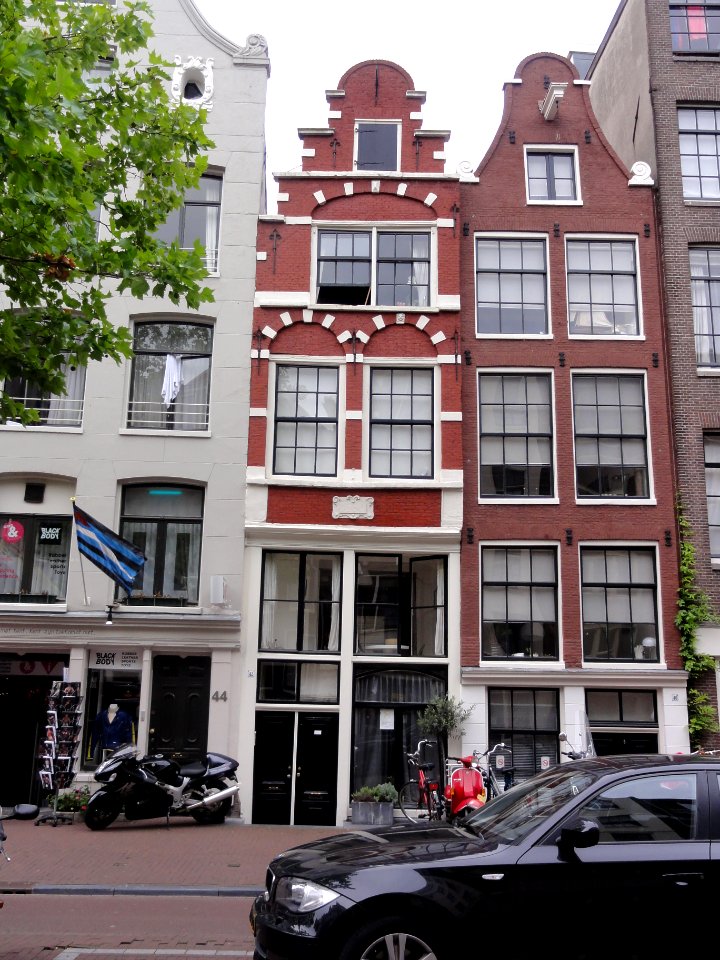 Amsterdam Rijksmonument 5629 Spuistraat 42