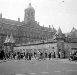 Amsterdam-Damstad, viering 500-jarig bestaan Kalverstraat door de winkeliersvere, Bestanddeelnr 904-0146
