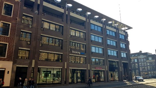 Amsterdam-Booking.com aan Vijzelstraat (1)