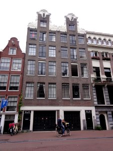Amsterdam Rijksmonument 5626 en 5627 Spuistraat 36 en 38