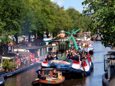 Amsterdam Gay Pride 2013 DoD Ministerie van Defensie boat pic2