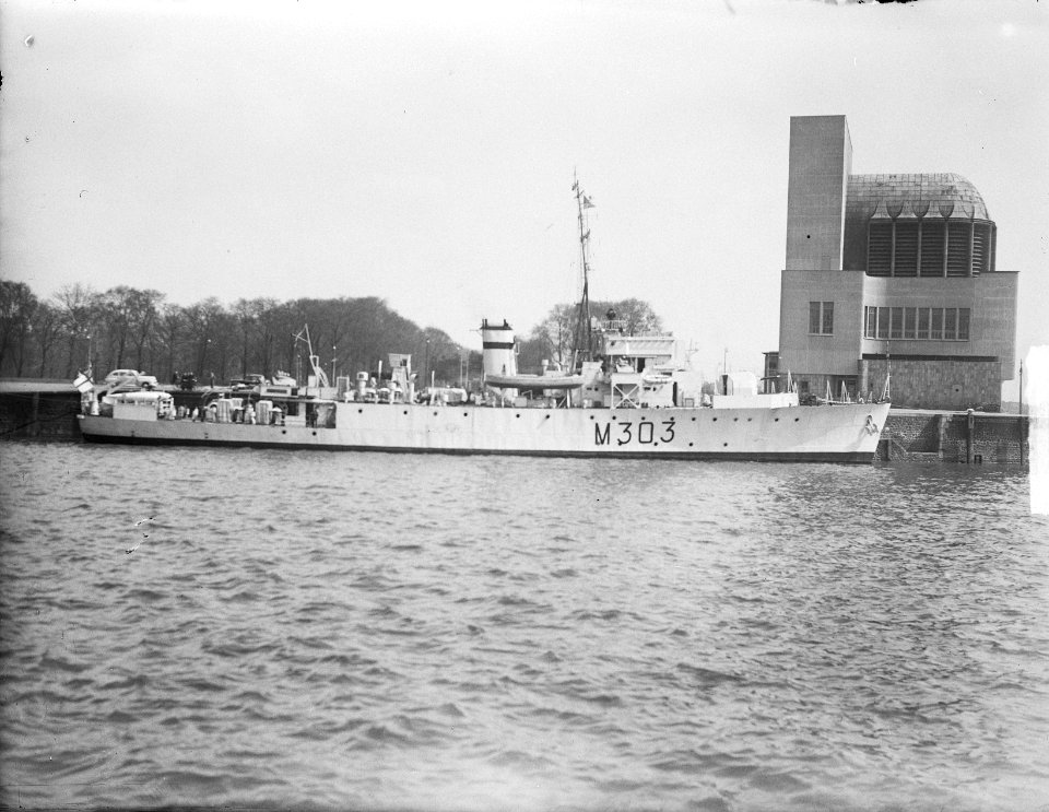 Amerikaanse Politiekruiser True Love in Rotterdam, Bestanddeelnr 903-9181