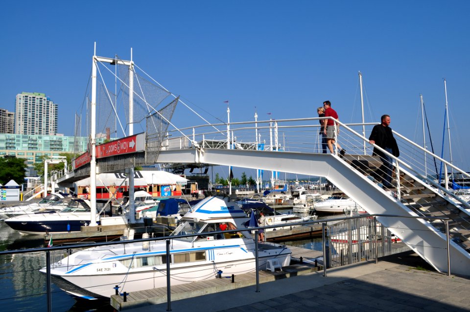 AmsterdamBridgeToronto8