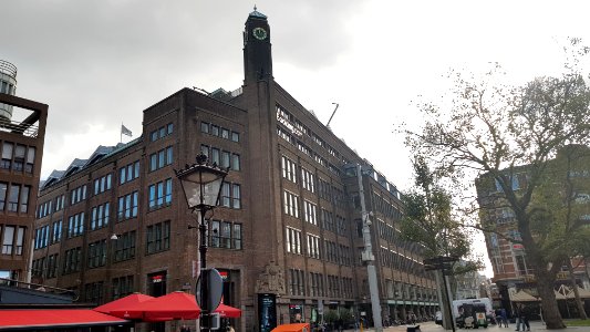 Amsterdam-Booking.com aan Rembrandtplein (3)