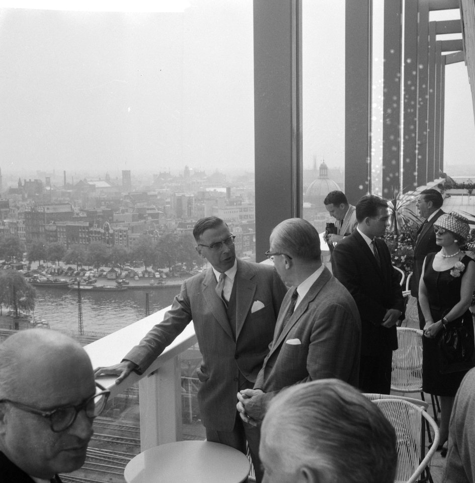 Amerikaanse Minister van Landbouw mr. Erza Benson bezoekt Amsterdam, Bestanddeelnr 911-4772