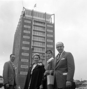 Amerikaanse Minister van Landbouw mr Erza Benson bezoekt Amsterdam, Bestanddeelnr 911-4771