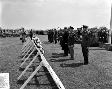 Amerikaanse herdenking op begraafplaats Margraten, Bestanddeelnr 904-5956