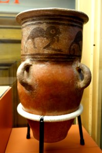 Amphora with painted zoomorphic designs, Tuza culture, Highland Narino region, Colombia, c. 1250-1500 AD, ceramic - Redpath Museum - McGill University - Montreal, Canada - DSC07748