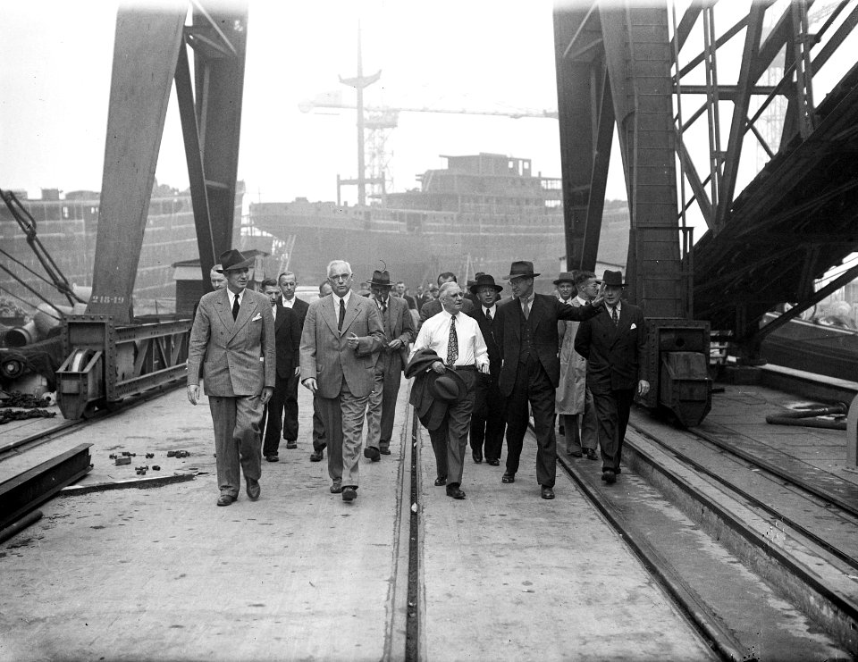 Amerikaanse Commssie bezoekt Amsterdam, Bestanddeelnr 902-3642