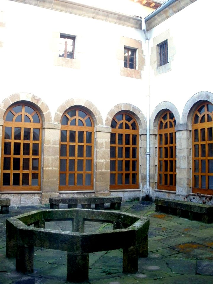 Amorebieta-Echano - San Juan Bautista de Larrea (Santuario-Convento) de la Virgen del Carmen 22
