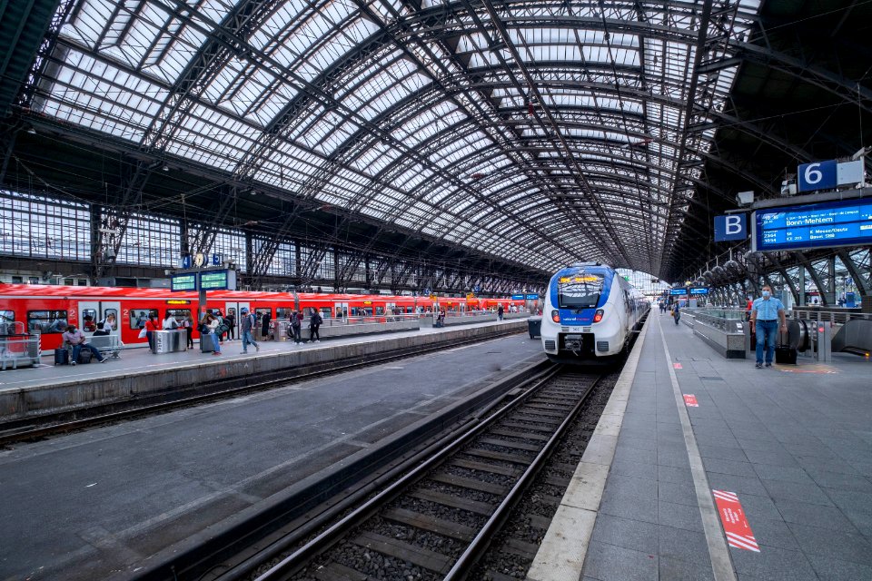Ansichten des Köln Hauptbahnhof 01