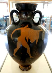 Amphora with Apollo, Berlin Painter, Attic, c. 500 BC, L 500 - Martin von Wagner Museum - Würzburg, Germany - DSC05788