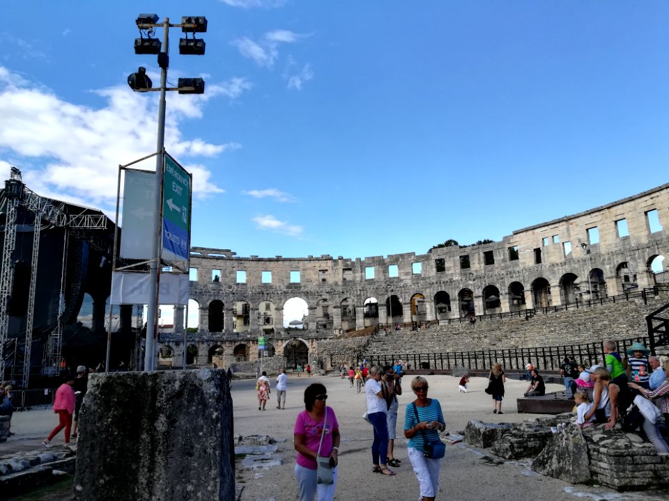 Amphitheatre (Pula), interior 92