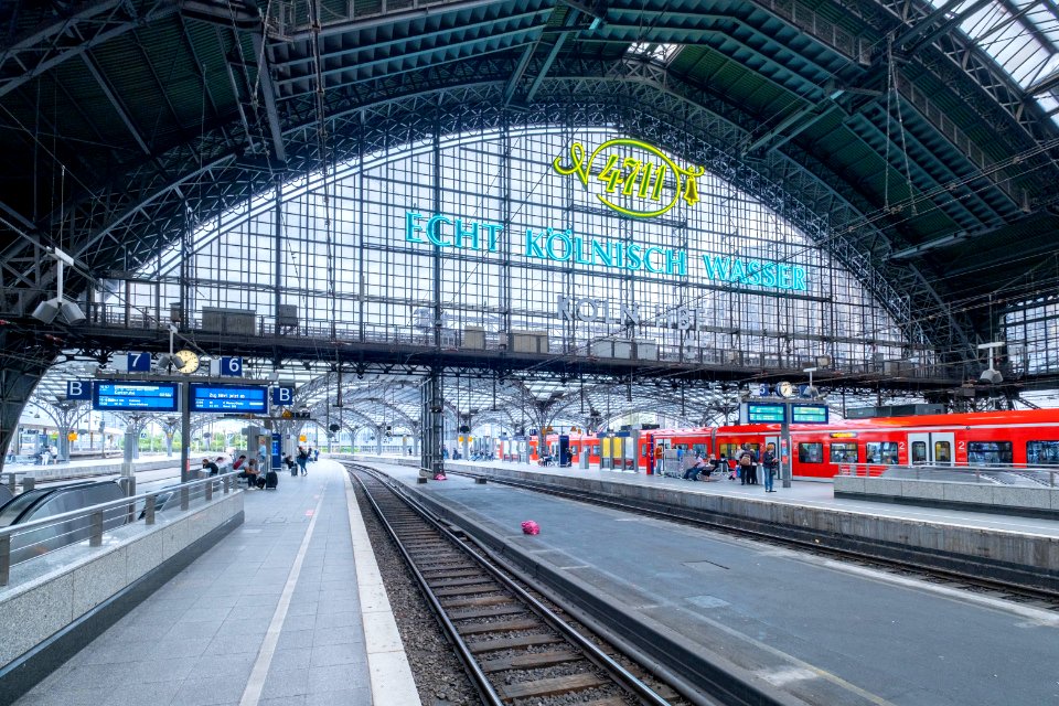 Ansichten des Köln Hauptbahnhof 03