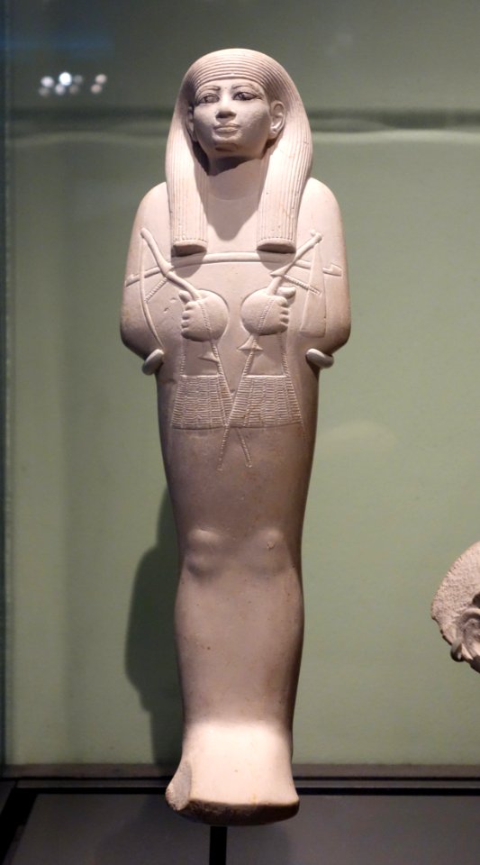 Anonymous Shawabti - Egypt, New Kingdom, Dynasty 18, reign of Thutmose IV or Amunhotep III, c. 1400-1352 BC, limestone, traces of paint - Brooklyn Museum - Brooklyn, NY - DSC08681