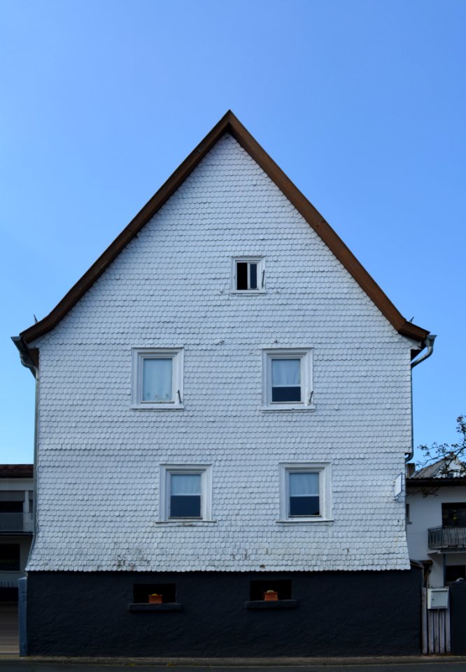 Anspach, Backhausgasse 10, Front