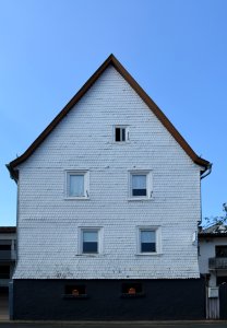 Anspach, Backhausgasse 10, Front