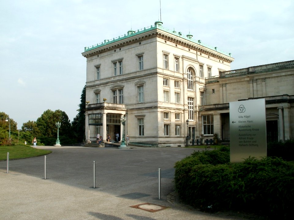 Ansicht Villa Hügel Essen Nr 5 vom 24 08 2012 kleines Haus