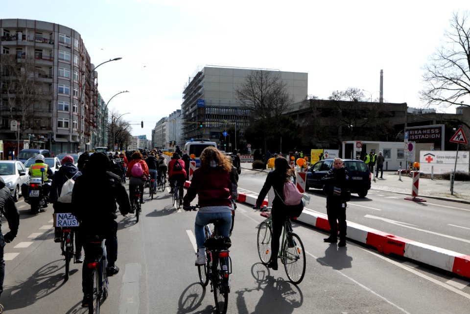 Antifascist bicycle demonstration Berlin 2021-03-28 09