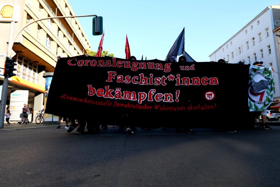 Antifascist demonstration against KDW in Berlin-Wedding 2020-07-31 25