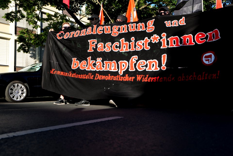 Antifascist demonstration against KDW in Berlin-Wedding 2020-07-31 21