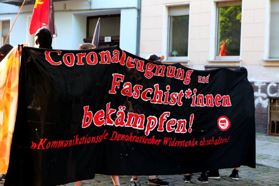 Antifascist demonstration against KDW in Berlin-Wedding 2020-07-31 38
