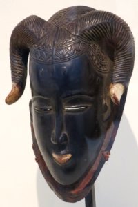 Anthropomorphic mask, Guro people, Honolulu Museum of Art, 5103.1
