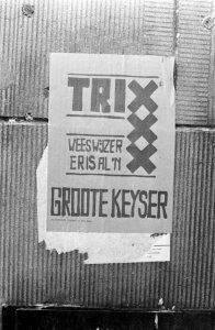 Anti Kroningsposter in Amsterdam tegen Beatrix, Bestanddeelnr 934-6654