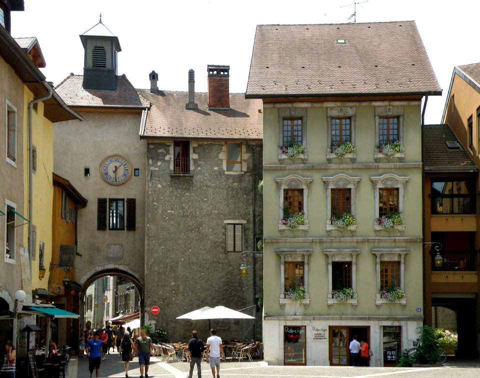 Annecy Place Sainte-Claire 1