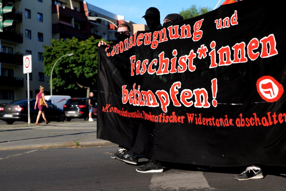 Antifascist demonstration against KDW in Berlin-Wedding 2020-07-31 22