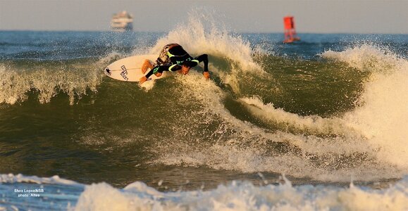 Surfing sports surfboard
