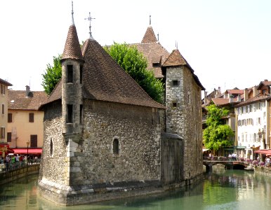 Annecy Palais de l'Isle 3