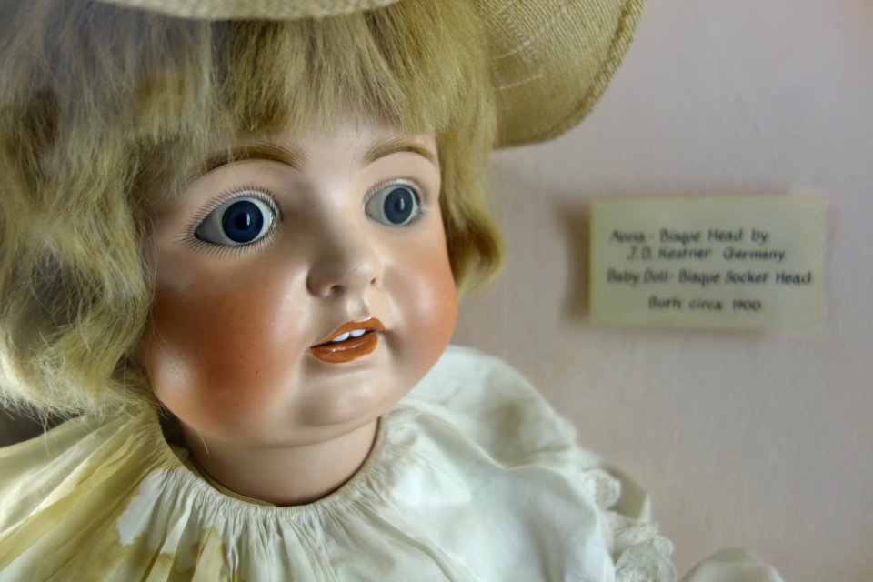 Anna bisque head by J. D. Kestner, Germany, circa 1900- Fairbanks Museum and Planetarium - DSC04294