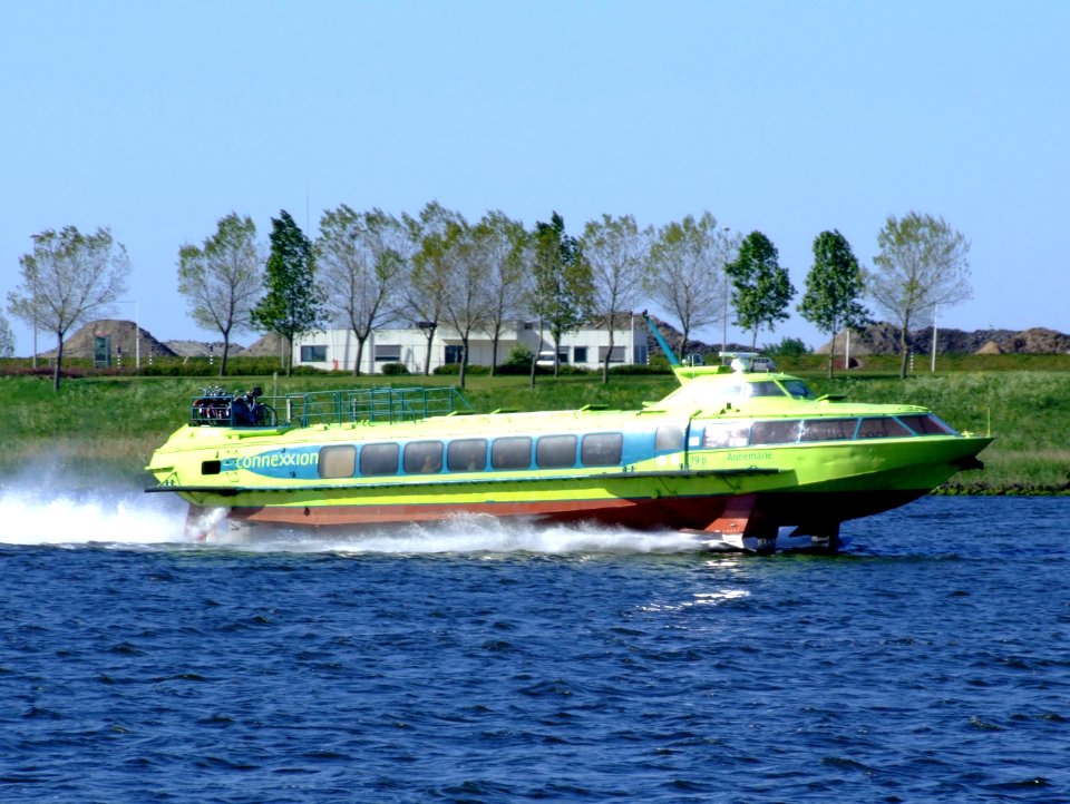 Annemarie hydrofoil p1