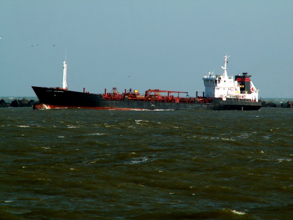 Anna Johanne IMO 9018115 leaving Port of Rotterdam, Holland 25-Feb-2006