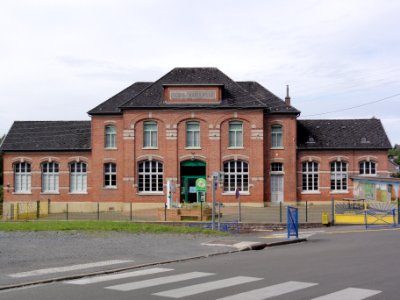 Anor (Nord, Fr) école maternelle