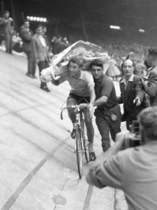 AnquetilTour1957 (cropped)