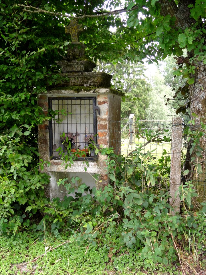Anor (Nord, Fr) chapelle N.D. du Rosaire, rue de la Grande Lobiette