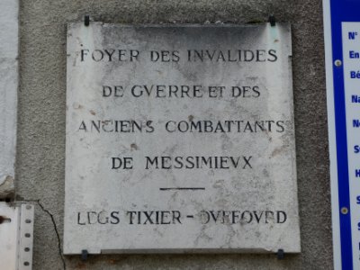 Anse - Place des Frères Fournet - Plaque droite