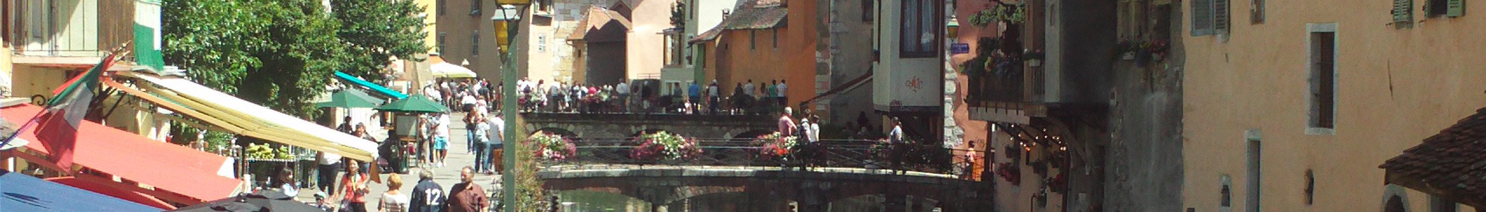Annecy banner Streetscape
