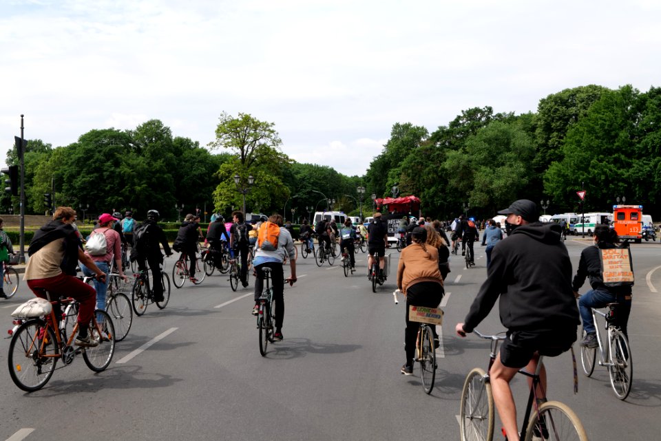 Antifascist RCC bicycle demonstration Berlin 2020-05-23 23