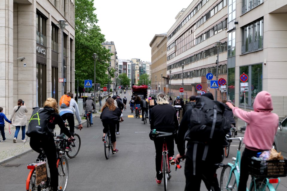 Antifascist RCC bicycle demonstration Berlin 2020-05-23 63